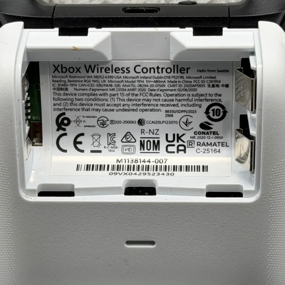 Microsoft Xbox Wireless Controller 1914 Shock Blue M1138144-007 Series X / S
